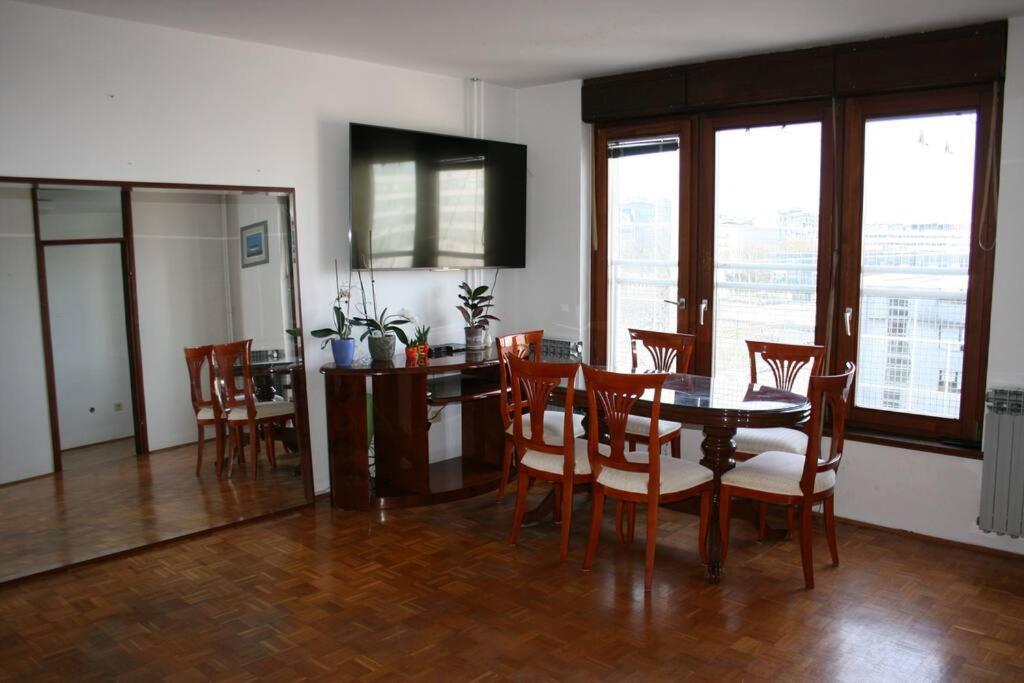 Bright Flat In The Lower Town Zagreb Extérieur photo